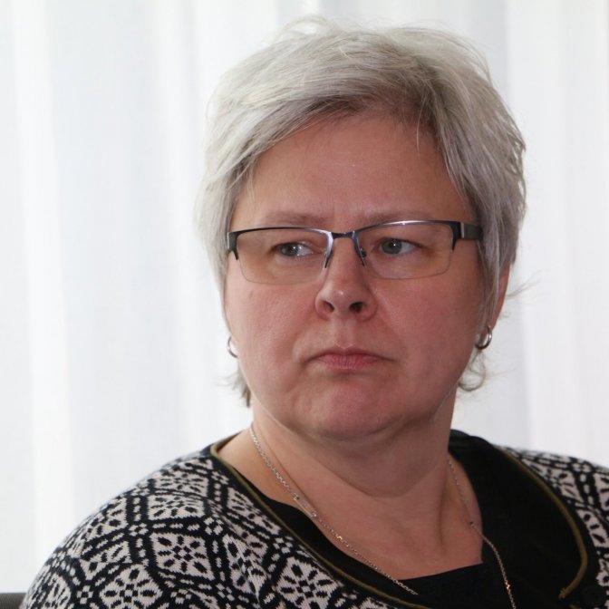 Det gäller att ha stenkoll till en nivå som är omöjlig, säger Mona Enlund. Foto: Mattias Fagerholm